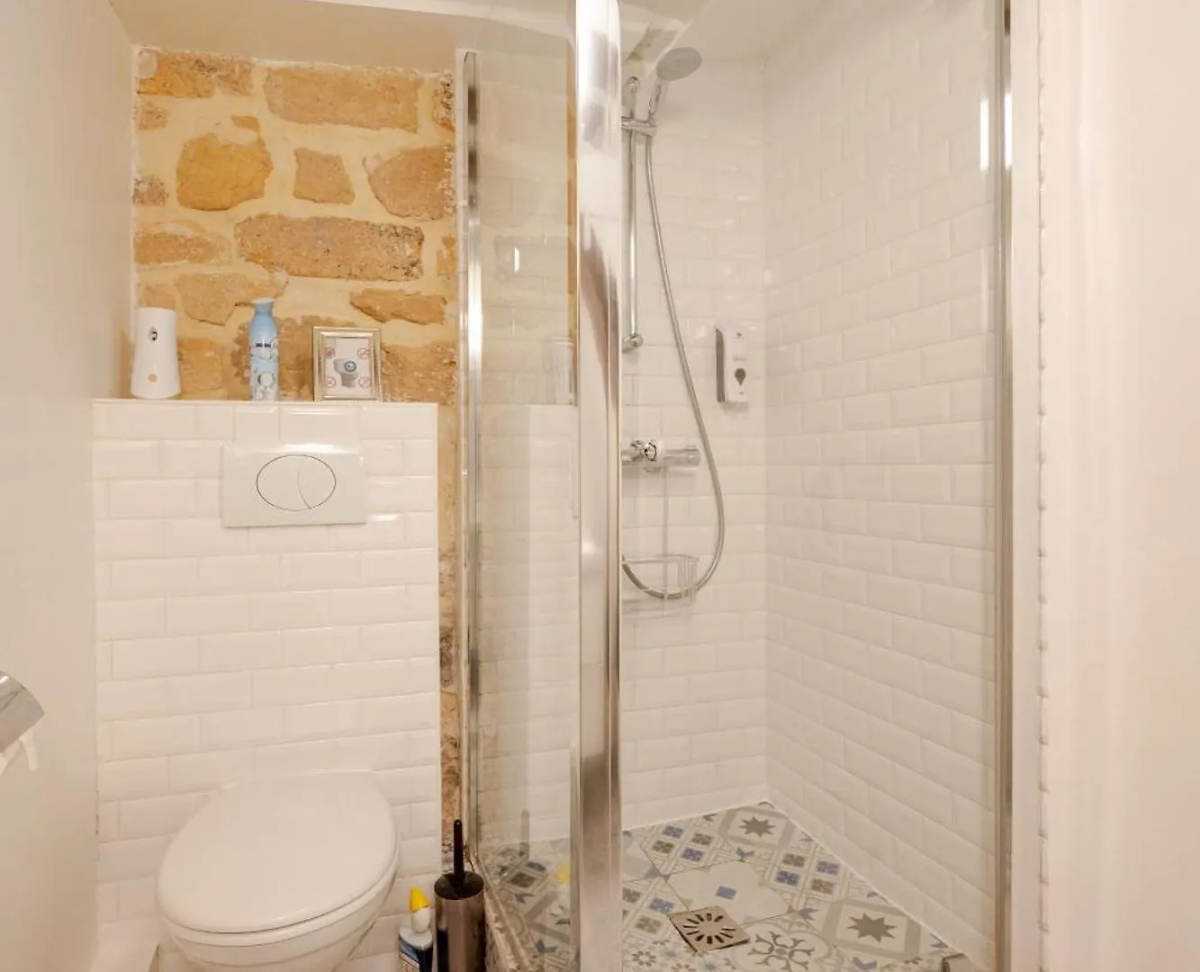 Superb Tiny House In Heart Of 1st! Apartment Paris